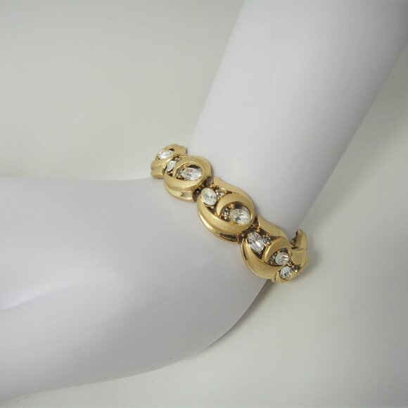 Crown Trifari Rhinestone Bracelet Gold Tone Mid Century Vintage 50s - 60s - Picture 7 of 9